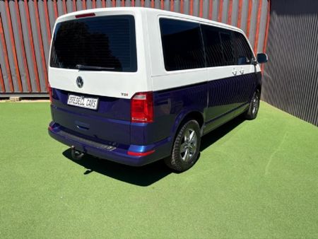 2018-Volkswagen-Kombi-20-TDI-Auto-LWB-103kW-Comfortline_6