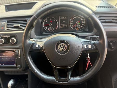 2018-Volkswagen-Caddy-Maxi-CrewBus-20-TDI_12