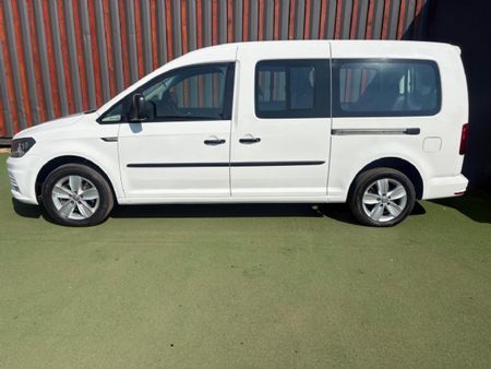 2018-Volkswagen-Caddy-Maxi-CrewBus-20-TDI_3
