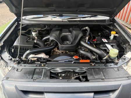 2017-Isuzu-KB-250-D-Teq-HO-Hi-Riderr-Double-Cab_11