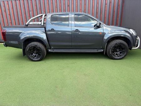 2017-Isuzu-KB-250-D-Teq-HO-Hi-Riderr-Double-Cab_7