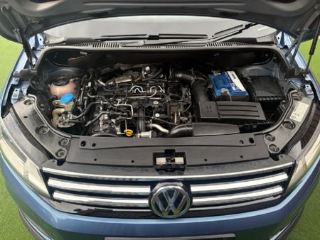 2019-Volkswagen-Caddy-Alltrack-20-TDI_12