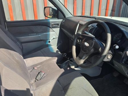2007-Ford-Ranger-25-TD-4x4-Single-Cab_9