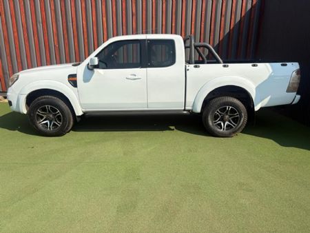 2010-Ford-Ranger-30-TDCi-XLT-Hi-Trail-SuperCab_3