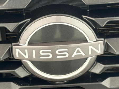 2024-Nissan-Magnite-10-Turbo-Acenta-Kuro_10