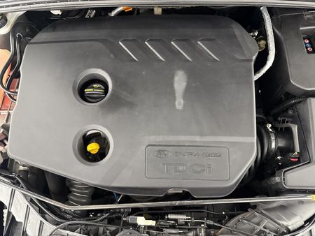 2017-Ford-Focus-16-TDCi-Ambiente-5-dr_12