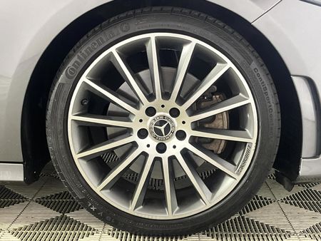 2021-Mercedes-Benz-A-Class-A-250-Sport-Sedan_4