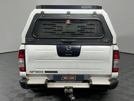 2019-Nissan-NP300-24i-Hi-Rider-Double-Cab_16