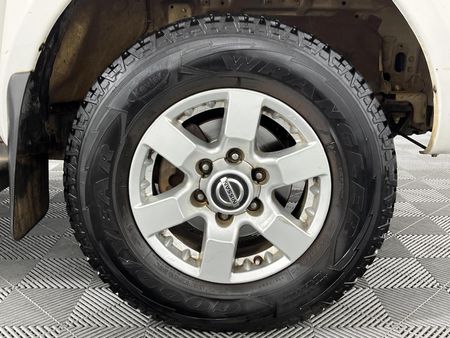 2019-Nissan-NP300-24i-Hi-Rider-Double-Cab_5