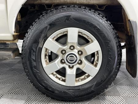 2019-Nissan-NP300-24i-Hi-Rider-Double-Cab_6