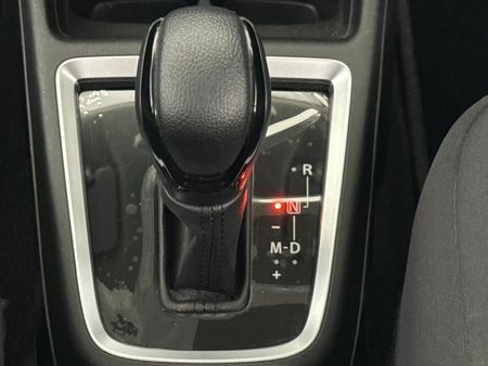 2022-Suzuki-Swift-12-GLX-Auto_10