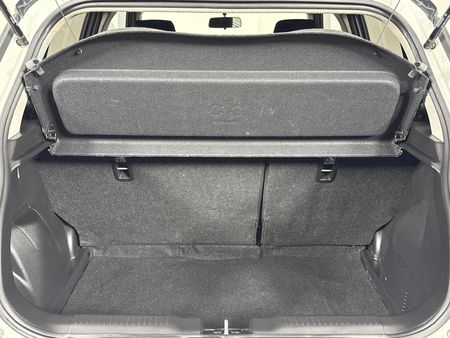 2022-Suzuki-Swift-12-GLX-Auto_13