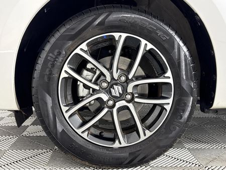 2022-Suzuki-Swift-12-GLX-Auto_4