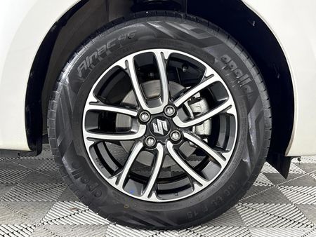 2022-Suzuki-Swift-12-GLX-Auto_5