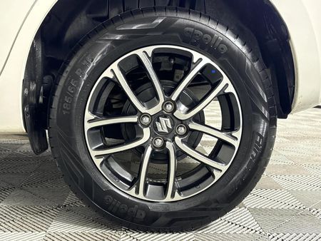 2022-Suzuki-Swift-12-GLX-Auto_6
