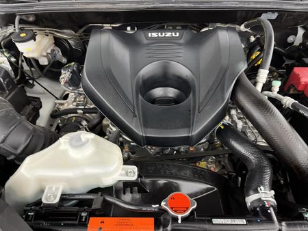 2024-Isuzu-D-Max-30-DDI-LSE-Auto-Extended-Cab_13