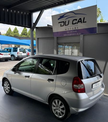 2006-Honda-Jazz-14i-DSI_3