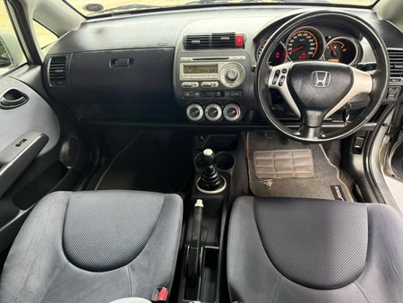 2006-Honda-Jazz-14i-DSI_5