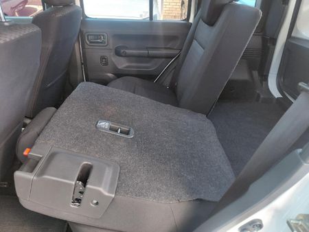 2025-Suzuki-Jimny-15-GLX-AllGrip-5-Door-Auto_12