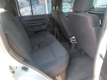 2025-Suzuki-Jimny-15-GLX-AllGrip-5-Door-Auto_13