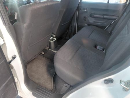 2025-Suzuki-Jimny-15-GLX-AllGrip-5-Door-Auto_14