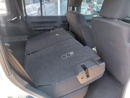 2025-Suzuki-Jimny-15-GLX-AllGrip-5-Door-Auto_15