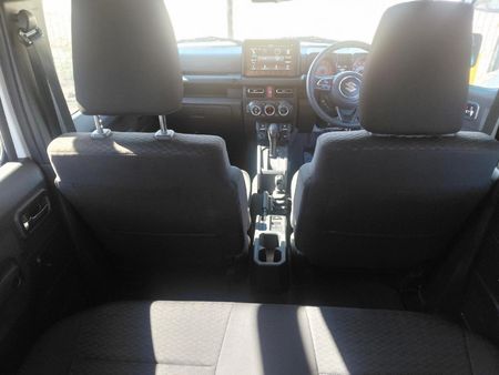 2025-Suzuki-Jimny-15-GLX-AllGrip-5-Door-Auto_19