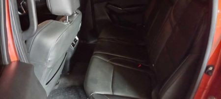2024-Isuzu-D-Max-30-DDI-V-Cross-HR-Auto-Double-Cab_10