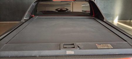 2024-Isuzu-D-Max-30-DDI-V-Cross-HR-Auto-Double-Cab_7