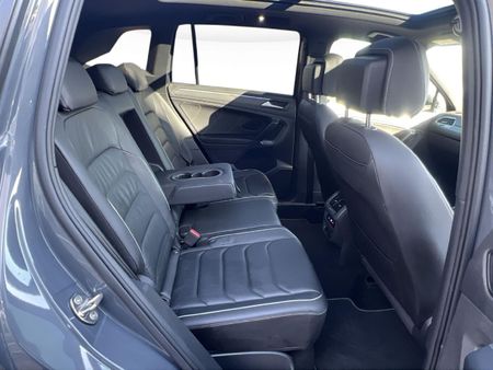 2024-Volkswagen-Tiguan-20-TSI-R-Line-4Motion-DSG-Auto-162kW_14