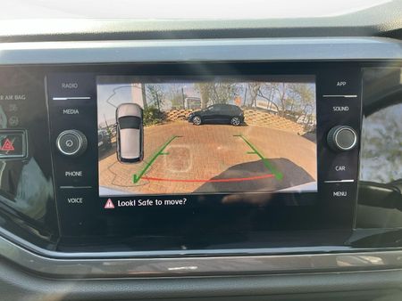 2019-Volkswagen-Polo-10-TSI-Highline-Auto-85kW_17
