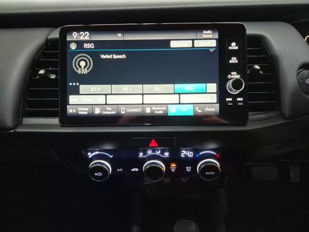2023-Honda-Fit-15-Elegance-CVT_10