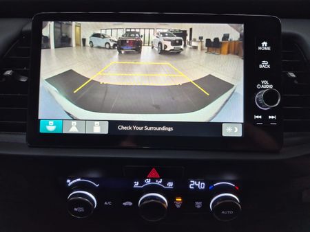2023-Honda-Fit-15-Elegance-CVT_11
