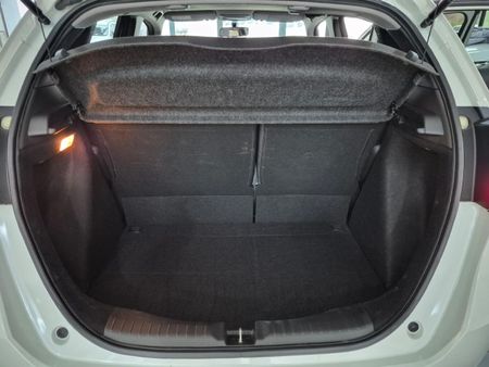 2023-Honda-Fit-15-Elegance-CVT_8