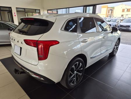 2022-Haval-Jolion-15T-Luxury_5