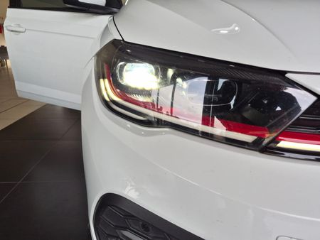 2022-Volkswagen-Polo-20-GTI-Auto-147kW_15
