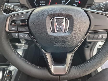 2026-Honda-Elevate-15-Elegance-Auto_16