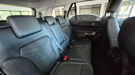 2025-Ford-Everest-20D-Bi-Turbo-XLT-Auto_13