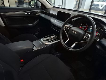 2023-Haval-Jolion-15T-Premium-Auto_17