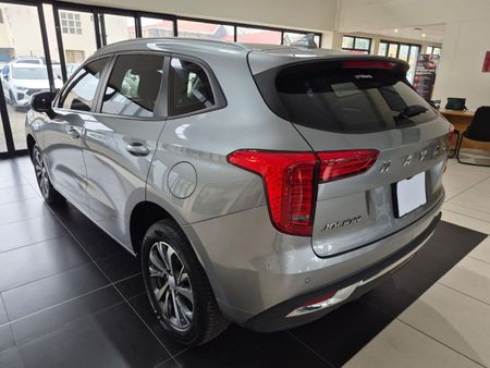 2023-Haval-Jolion-15T-Premium-Auto_4