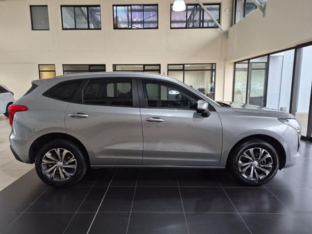 2023-Haval-Jolion-15T-Premium-Auto_7