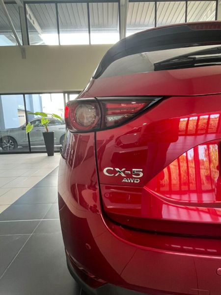 2021-Mazda-CX-5-22-DE-Akera-Auto-AWD_11