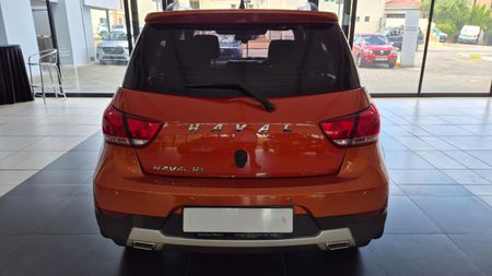 2018-Haval-H1-15-VVT_3