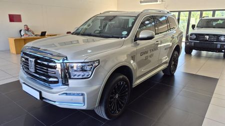 2025-GWM-Tank-500-20T-Ultra-Luxury-Hybrid-4x4-Auto_2