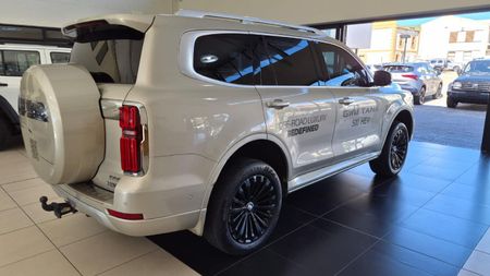 2025-GWM-Tank-500-20T-Ultra-Luxury-Hybrid-4x4-Auto_5