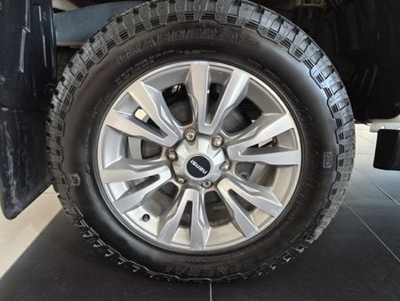 2020-Isuzu-D-Max-300-LX-Auto-Double-Cab_13
