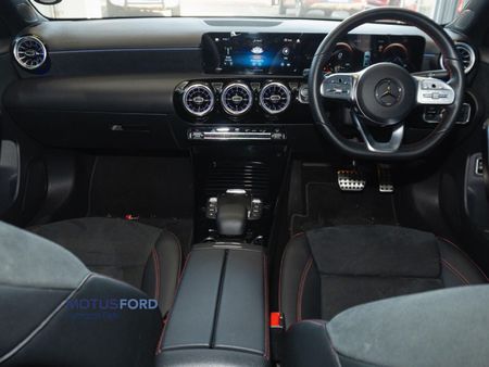 2023-Mercedes-Benz-A-Class-A-200-Sedan_9