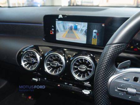 2023-Mercedes-Benz-A-Class-A-200-Sedan_10