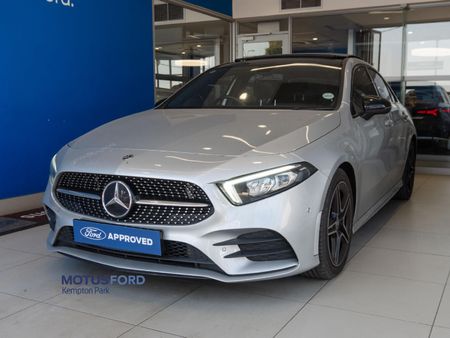 2023-Mercedes-Benz-A-Class-A-200-Sedan_2