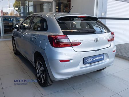 2025-Toyota-Starlet-15-XS-Auto_4